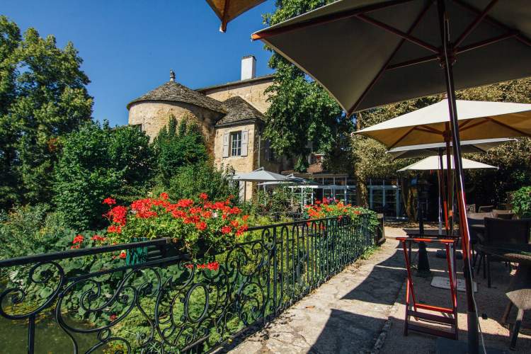 Terrace of the Table d'Igé, Restaurant for Meetings &amp; Seminars, South Burgundy